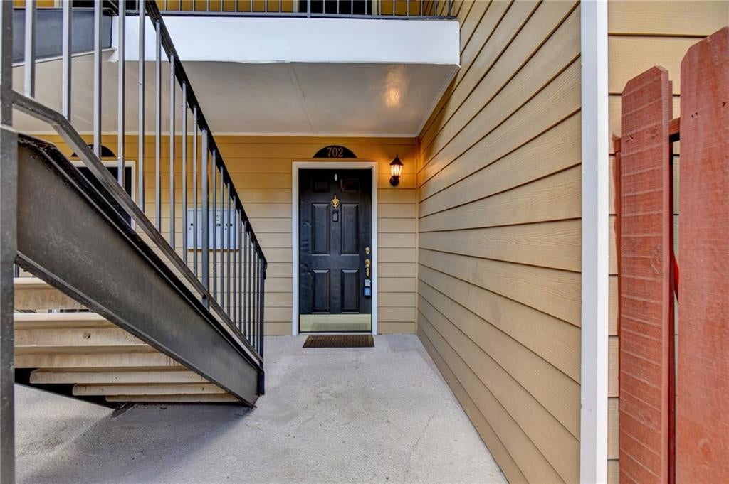 702 Brighton Point