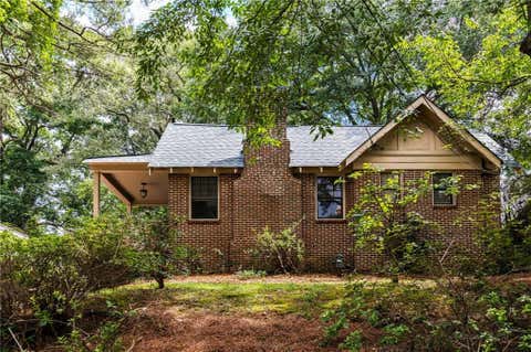 Homes For Sale - 964 Byron Drive<br/> Atlanta, GA 30310