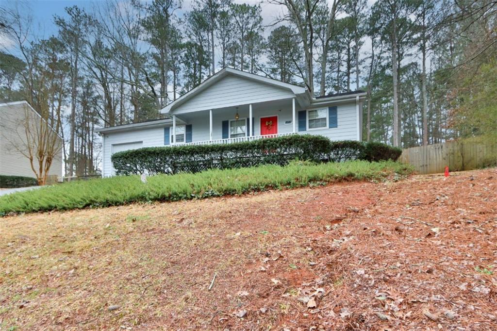 5037 Stone Trace