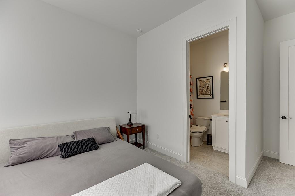 The Retreat at Sterling On the Lake - Residential