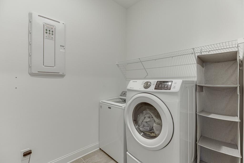 The Retreat at Sterling On the Lake - Residential