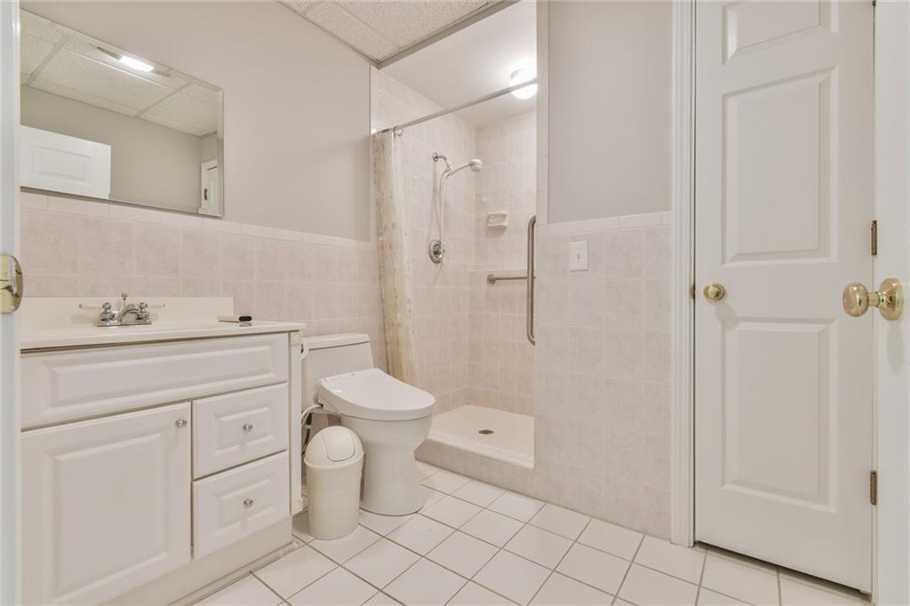 6025 River Oaks Drive, Flowery Branch, Georgia image 43