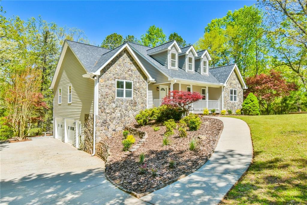 6025 River Oaks Drive, Flowery Branch, Georgia image 31