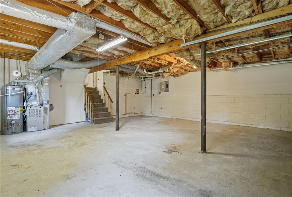 Wood Wind Station - Residential