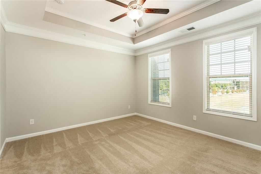 CARAVELLE AT WINDWARD PARK - Residential Lease