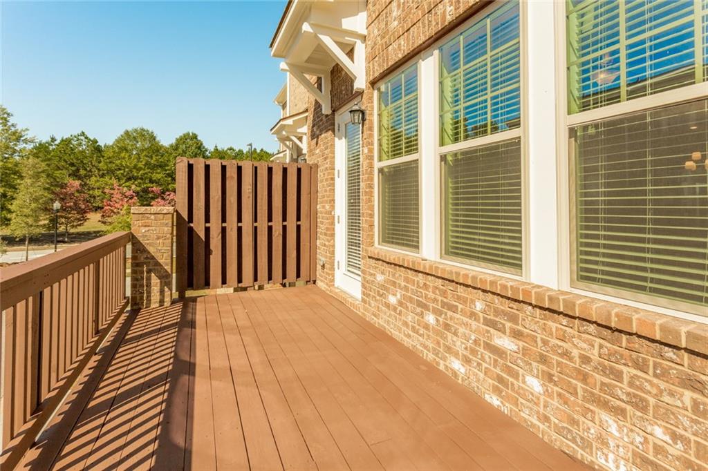 CARAVELLE AT WINDWARD PARK - Residential Lease
