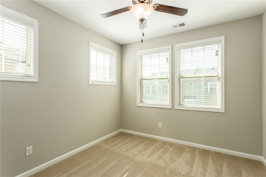 CARAVELLE AT WINDWARD PARK - Residential Lease