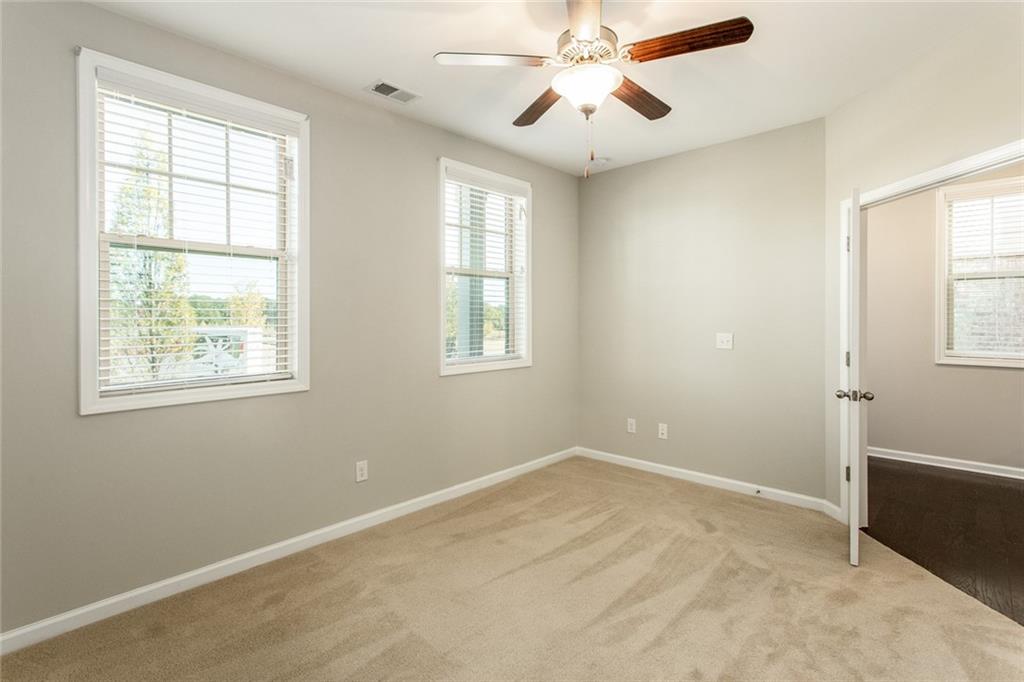 CARAVELLE AT WINDWARD PARK - Residential Lease