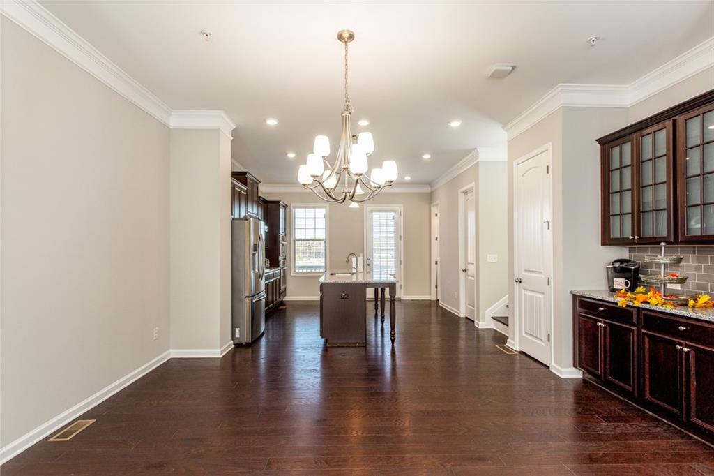 CARAVELLE AT WINDWARD PARK - Residential Lease