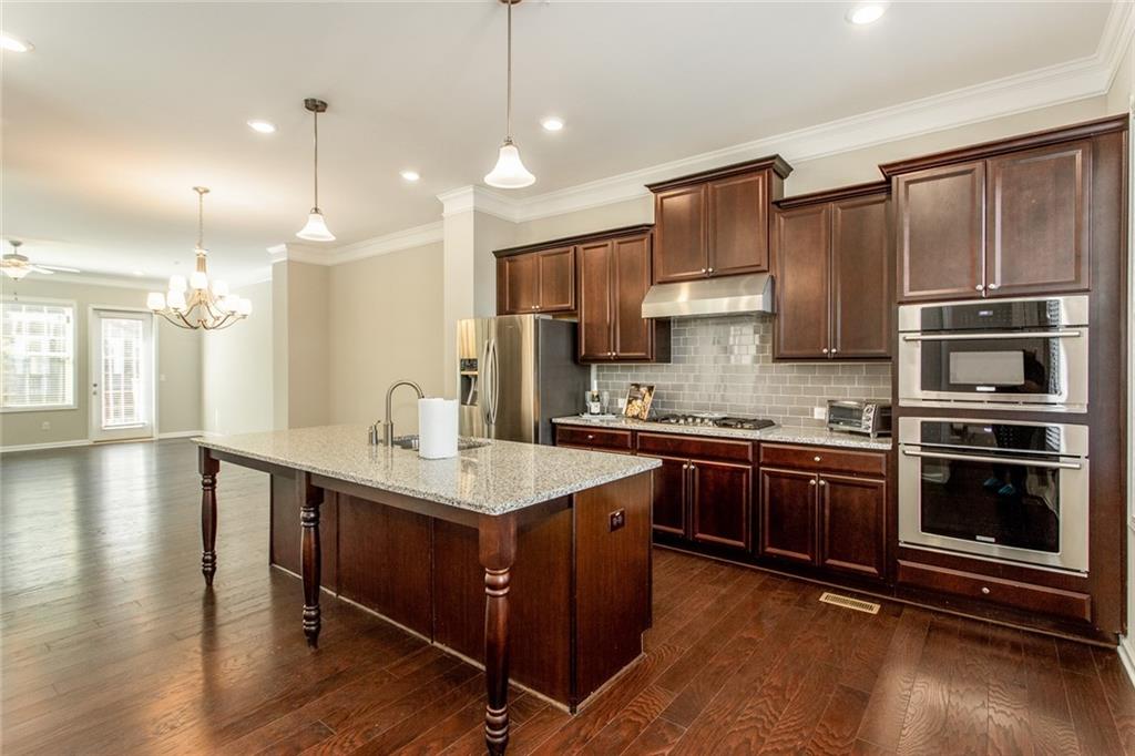CARAVELLE AT WINDWARD PARK - Residential Lease