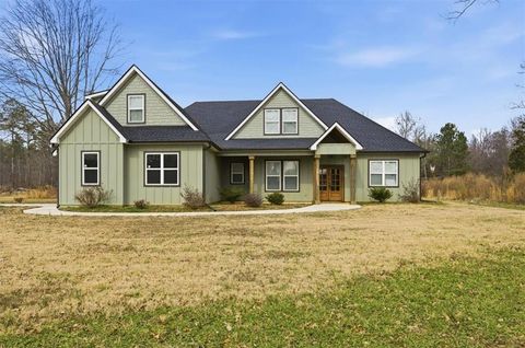 Homes For Sale - 25 Adalee Road<br/> Carrollton, GA 30117