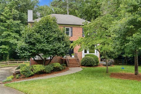 Homes For Sale - 1430 Shadowrock Court<br/> Cobb County, Marietta, GA 30062