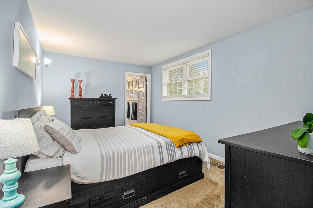 1907 Lomita Road SE
