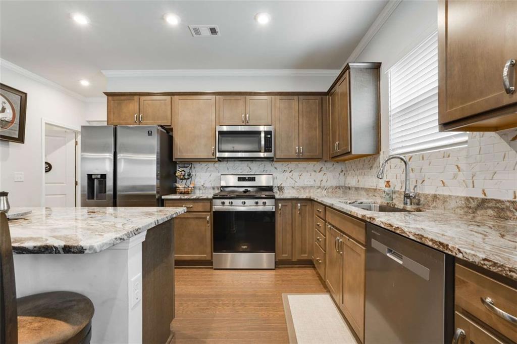 Enclave at Parkway Village - Residential