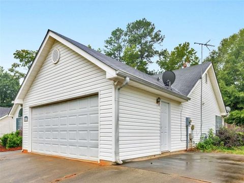 A home in Mcdonough