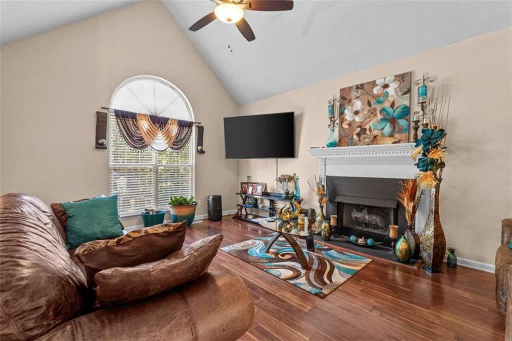 220 Lost Lake Trail
