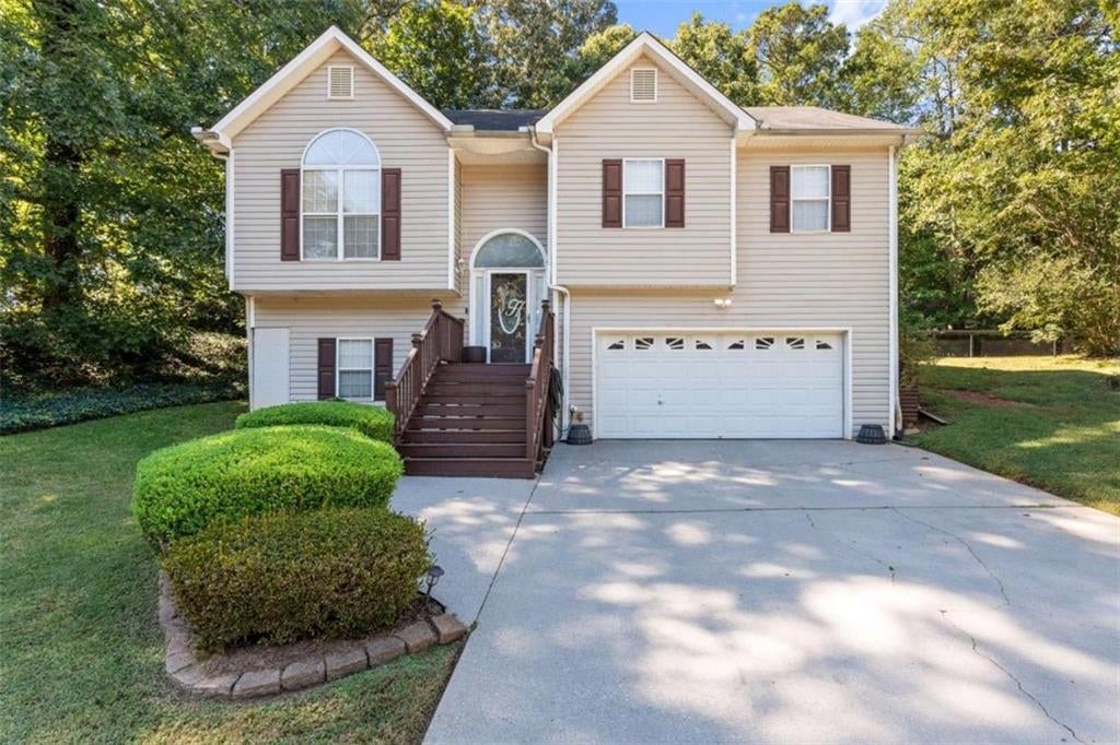 220 Lost Lake Trail