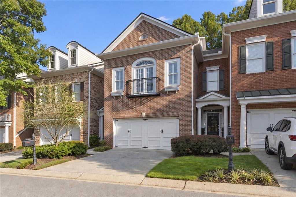 3105 Village Green Drive