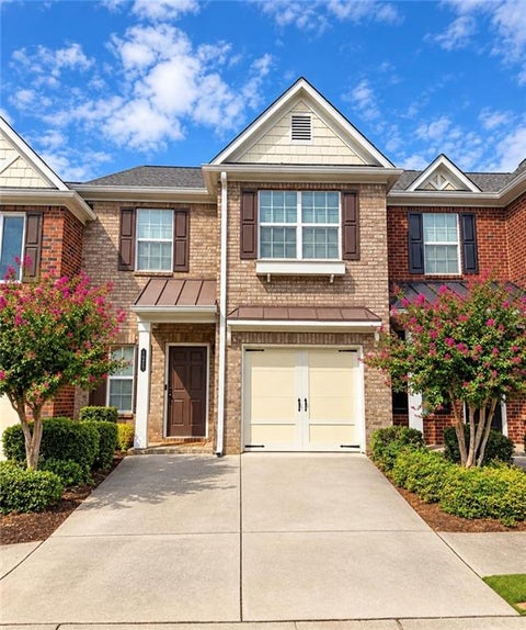 Townhouse For Rent - 9776 Preswicke Point<br/> Alpharetta, GA 30022