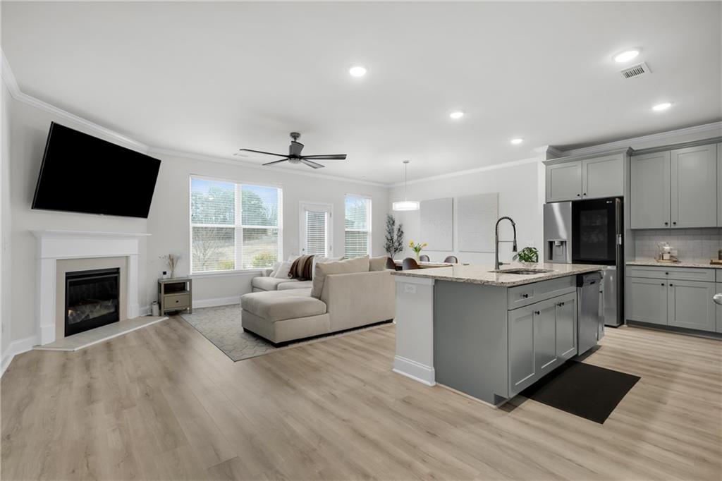 6710 Cedar Glen Road