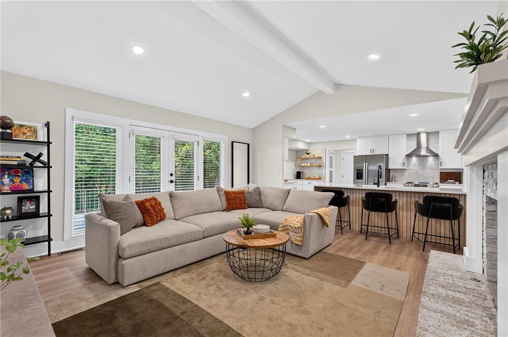 3008 Ridgeside Court