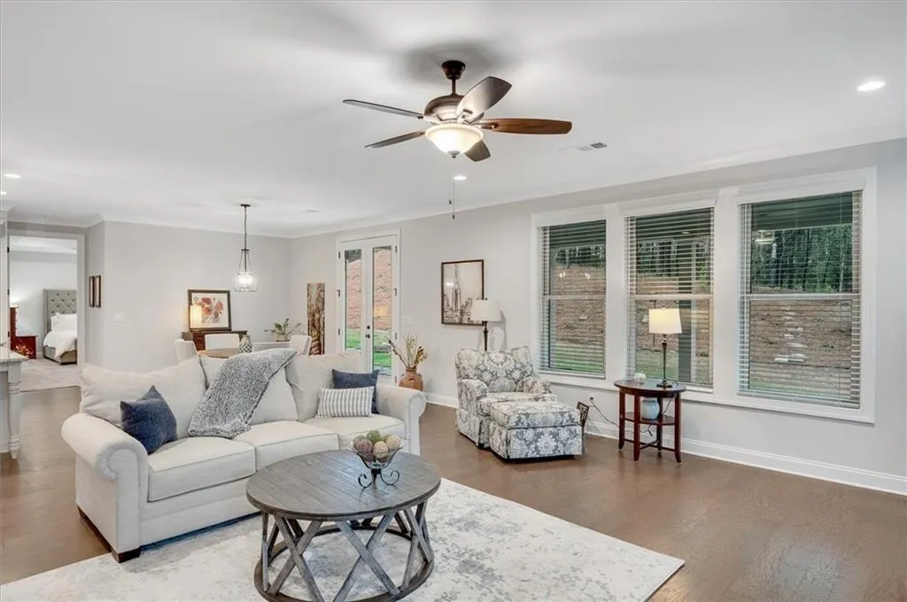 Acworth, Georgia 30101, United States, 3 Bedrooms Bedrooms, ,3 BathroomsBathrooms,Residential,Active,157681