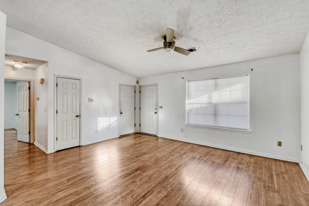 2032 Briar Trail Court SW