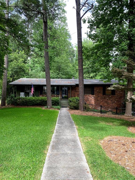 2000 Fairway Circle NE