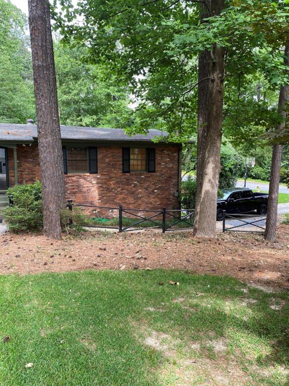 2000 Fairway Circle NE