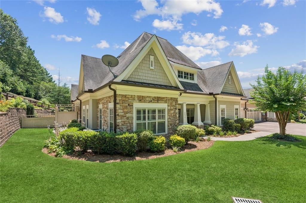 2855 Middlecreek Way 2855
