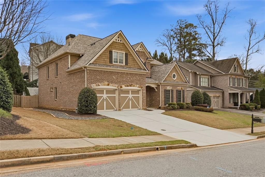 2048 Anderson Drive SE