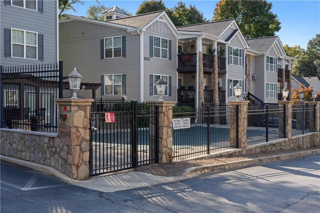 1102 Madison Lane SE 1102