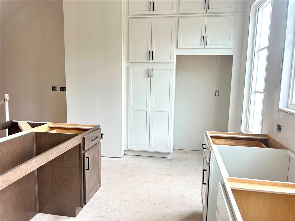 2696 Mackintosh Court 34