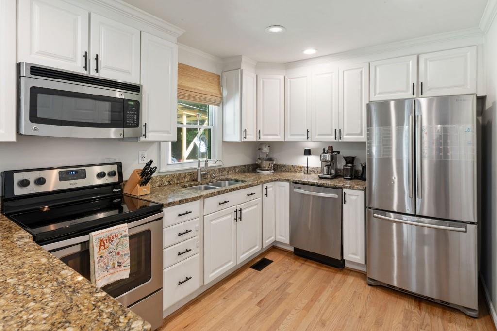 2164 Medfield Trail