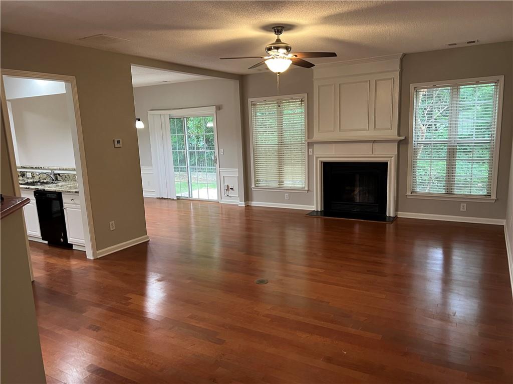 2400 Elkhorn Terrace