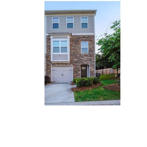 Townhouse For Sale - 969 Society Circle<br/> Atlanta, GA 30331