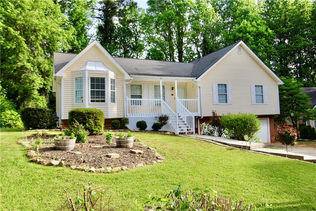 1125 Kennesaw Springs Drive NW