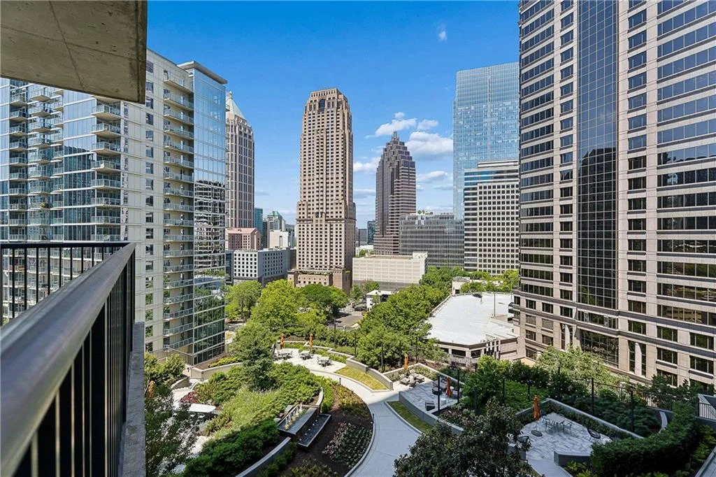 1080 Peachtree Street NE Unit 1213