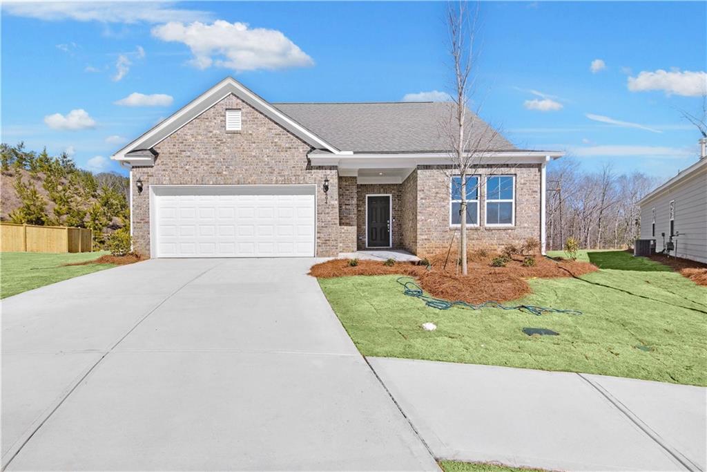 464 Village Lane, Fairburn, Georgia image 1