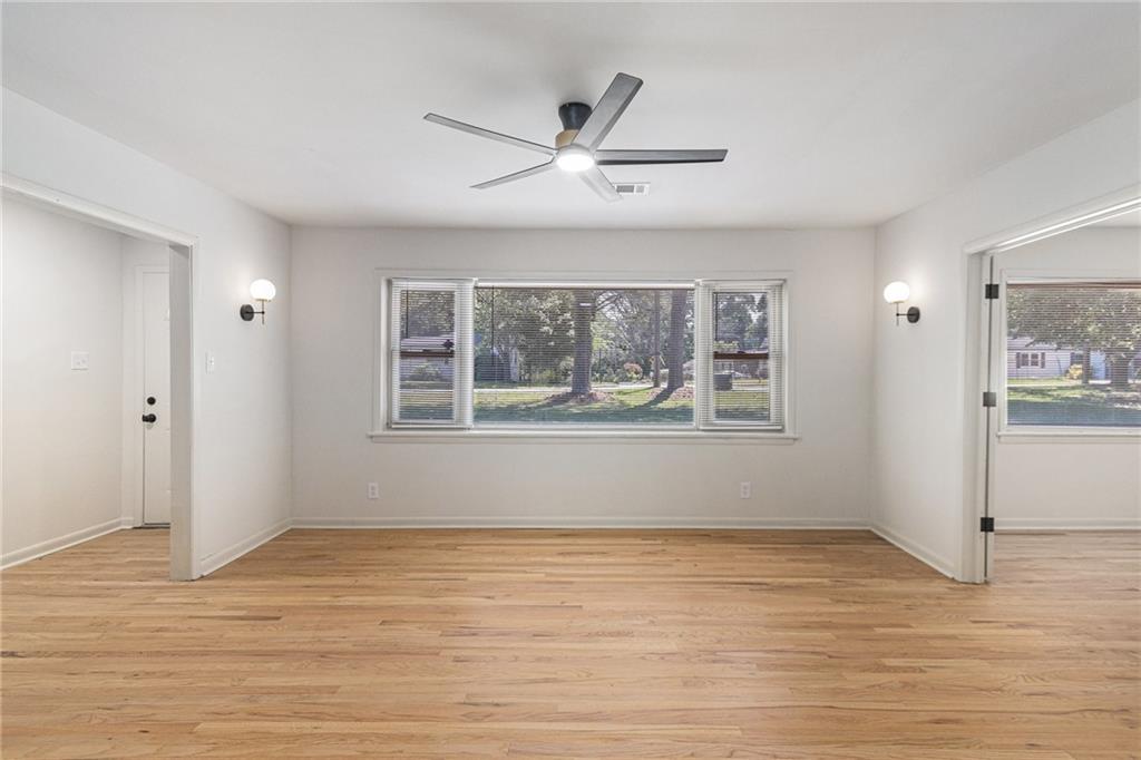 201 E Simon Terrace, Atlanta, Georgia image 3