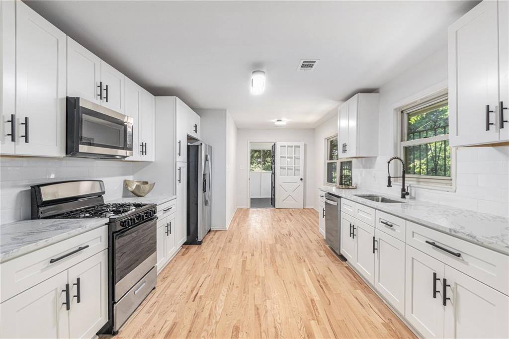 201 E Simon Terrace, Atlanta, Georgia image 7