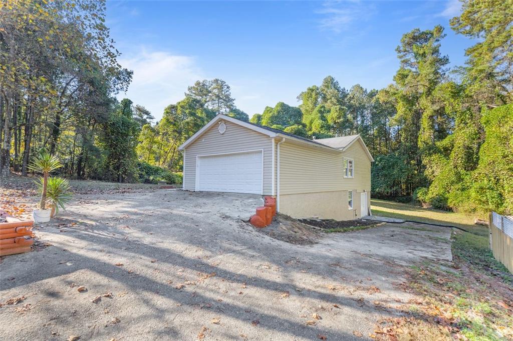 667 Alcovy forest Drive