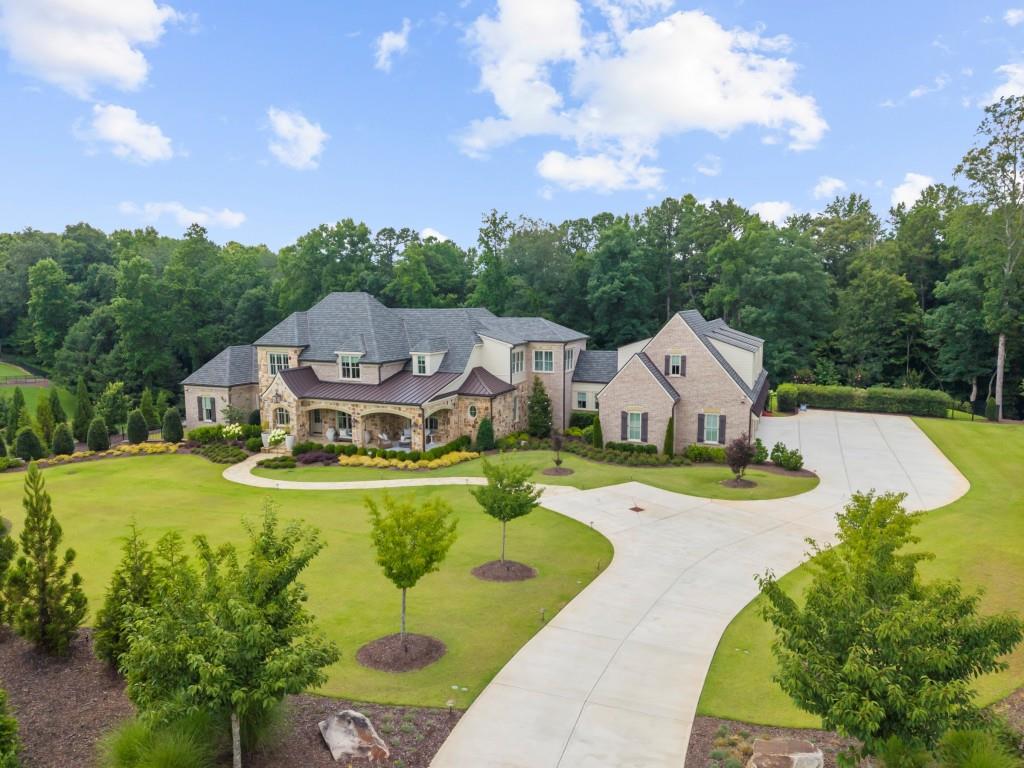 570 Lost River Bend