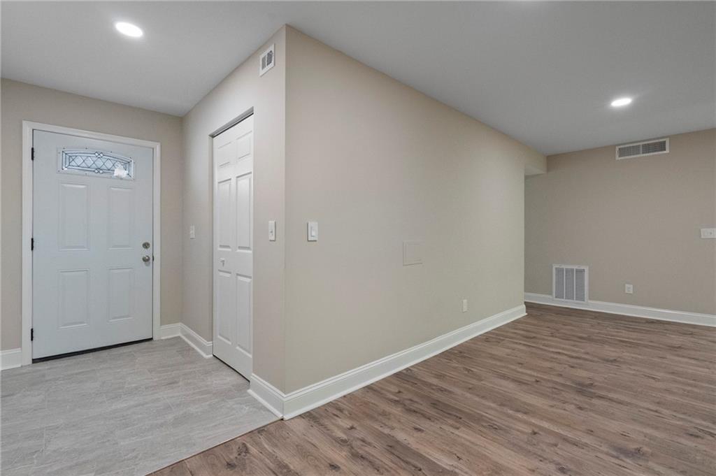 111 Fair Haven Way, Smyrna, Georgia image 6