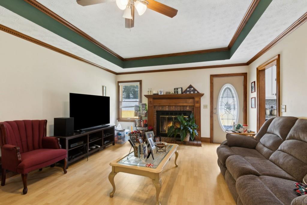 2274 Hillbriar Drive