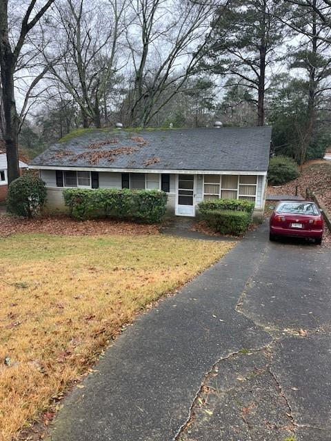 Fantastic Opportunity in Woodland Hills – Atlanta 30324
Charming 3BR/1BA fixer-upper in the highly desirable Woodland Hills Subdivision. Ideal for renovation or tear-down and rebuild. Home sits on a crawl space with a cozy layout full of potential.
Located on a scenic street surrounded by renovated homes and new construction. Conveniently close to shopping, dining, parks, and schools.
Don't miss this chance to invest in one of Atlanta’s most sought-after neighborhoods. Schedule your showing today!