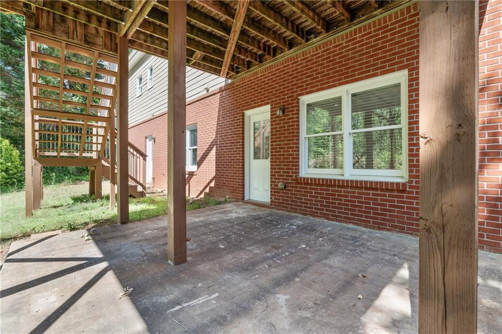 1755 Pinetree Pass Lane, Lilburn, Georgia image 41