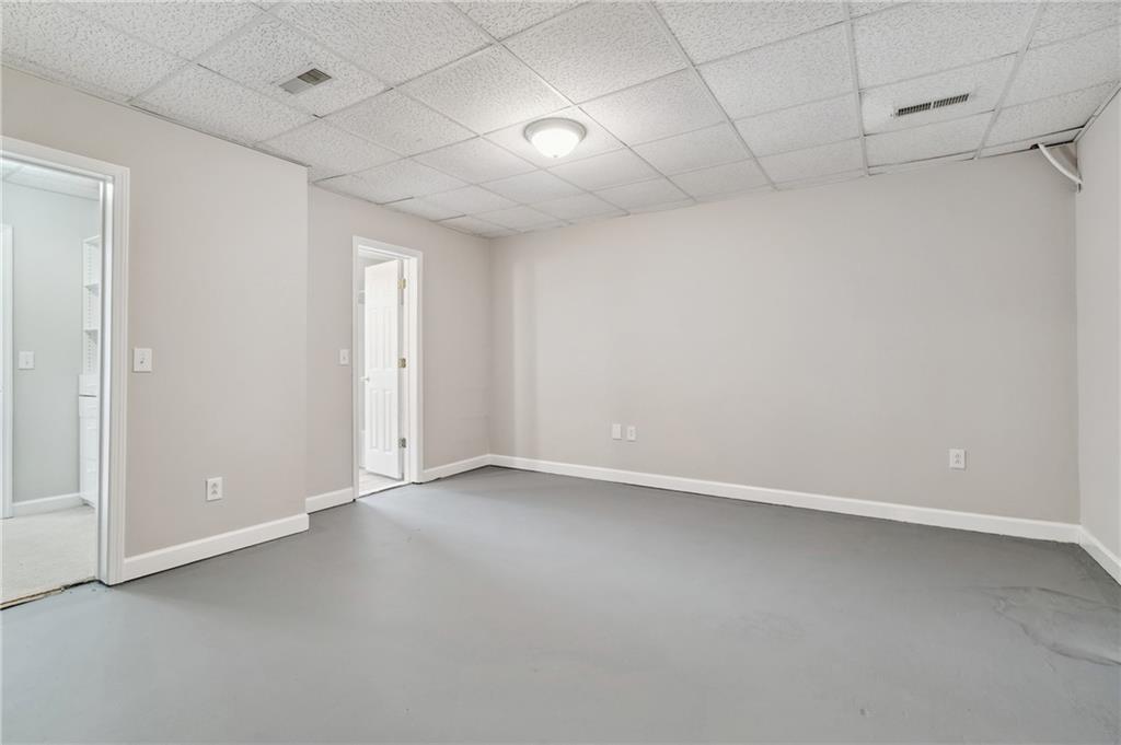 1755 Pinetree Pass Lane, Lilburn, Georgia image 38