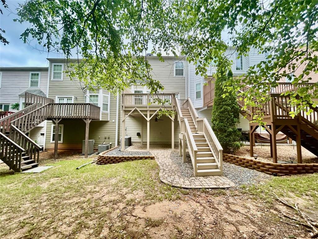 3988 Church View Lane, Suwanee, Georgia image 37