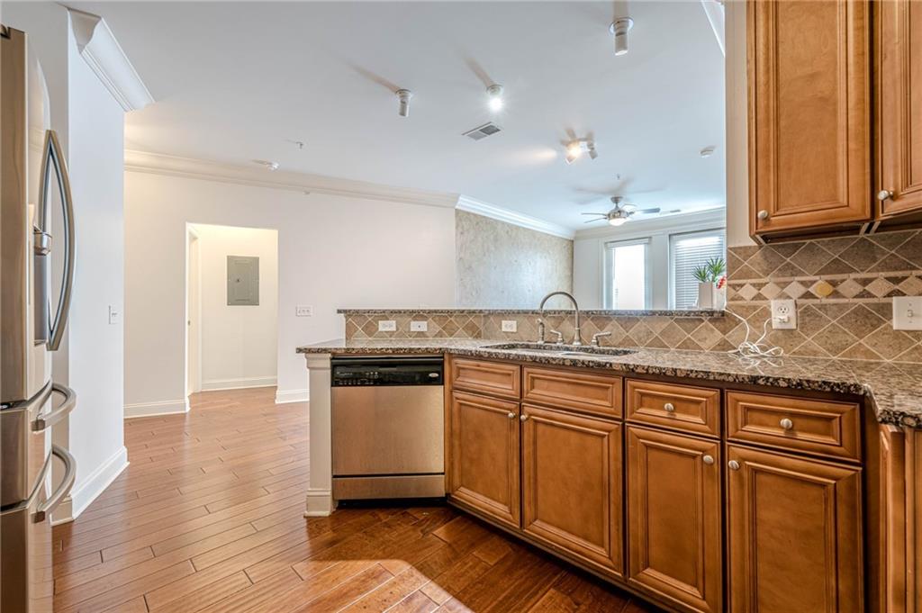 901 Abernathy Road NE 3020